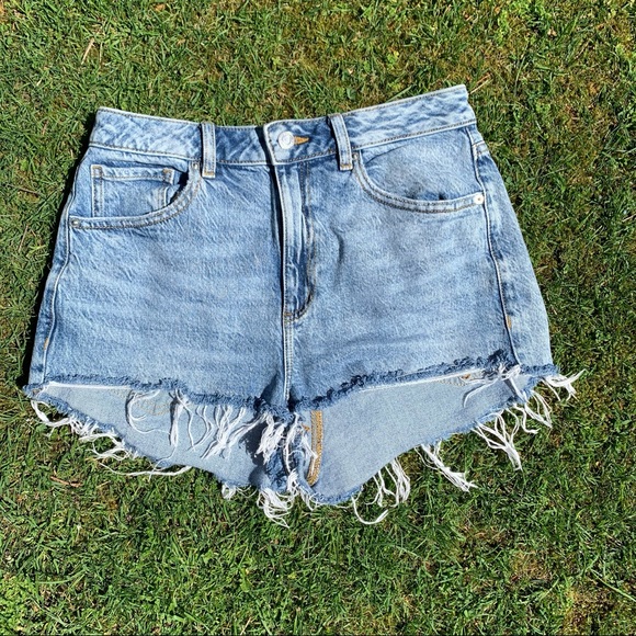 High Waisted Denim Cutoff Shorts - Picture 2 of 5